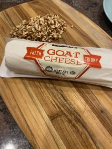 Salad with Figs and Goat Cheese Pecan Medallions