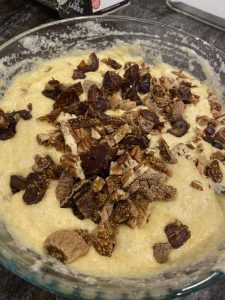 Date and Pecan Bread