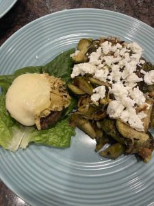 Hamburgers with Sauerkraut and Manchego
