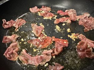 Sautéed Spinach with Garlic and Prosciutto